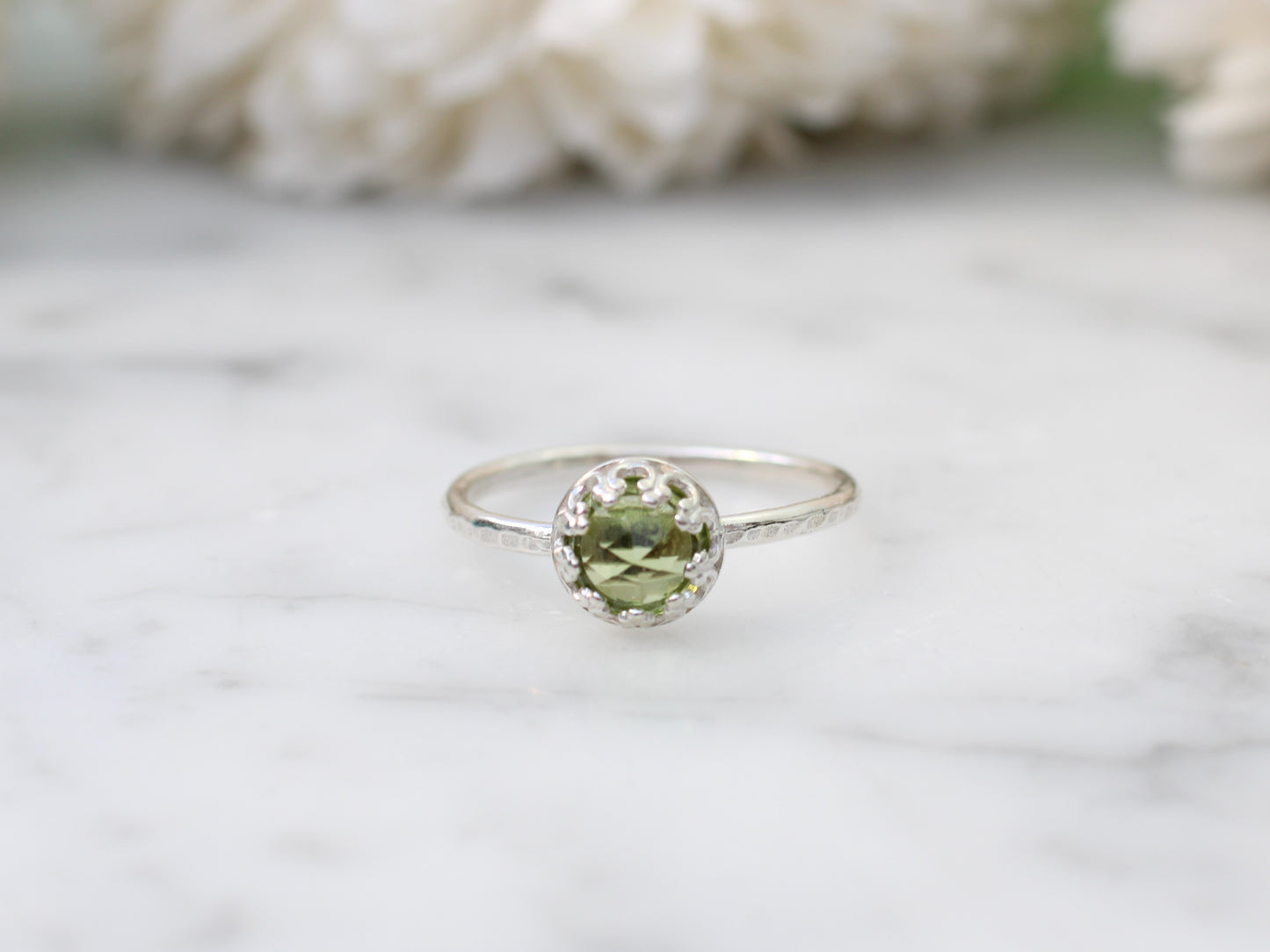 Peridot silver ring. August birthstone.