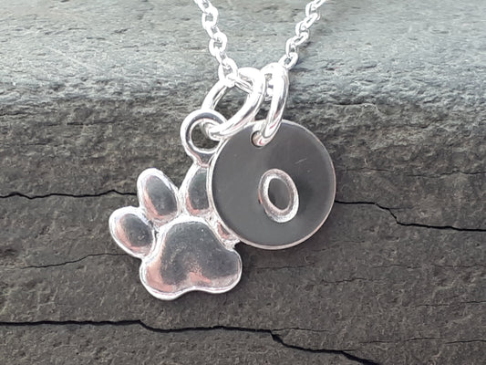 Personalised dog necklace.