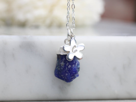 Personalised sapphire necklace in silver.